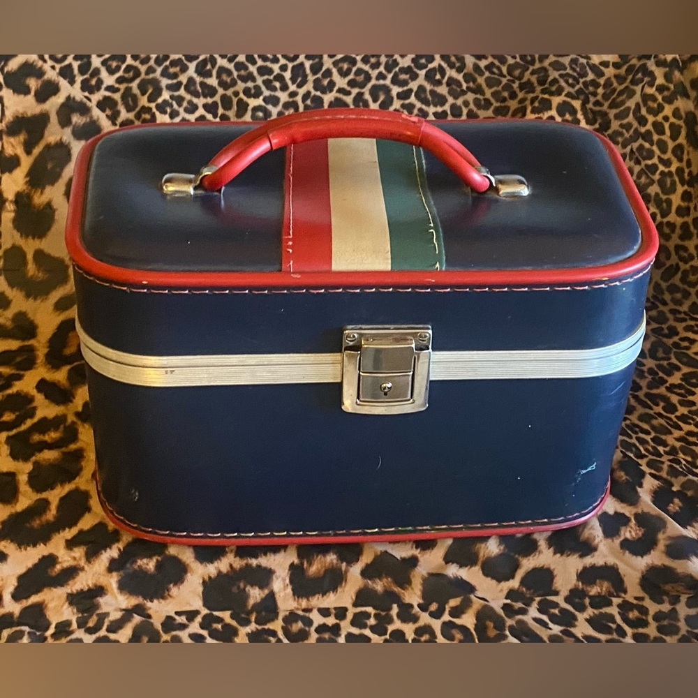 70’s Trunk.